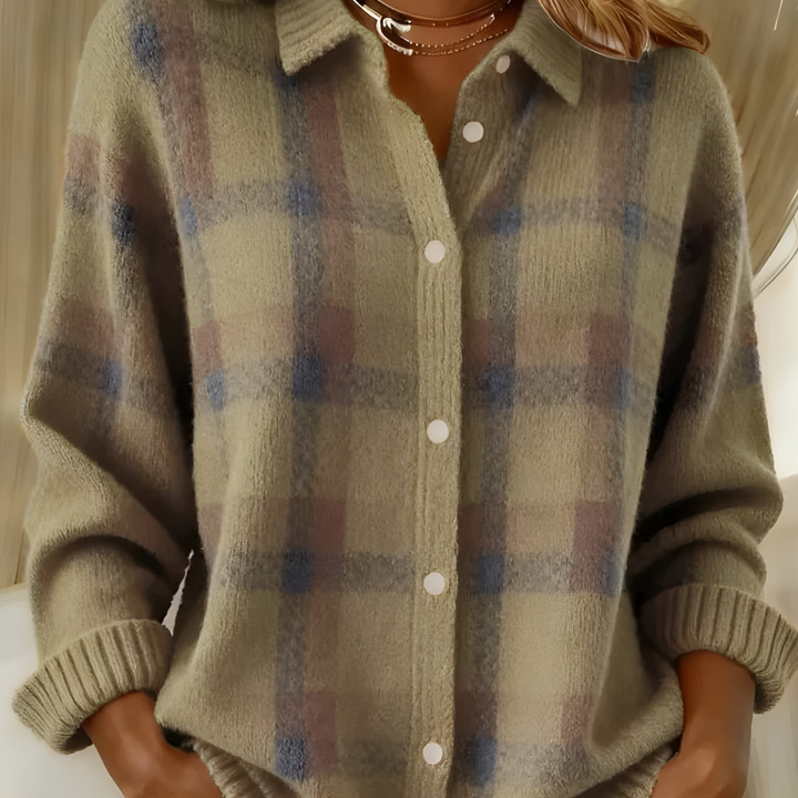 BEATA | Miękki sweter-kardigan w kratę